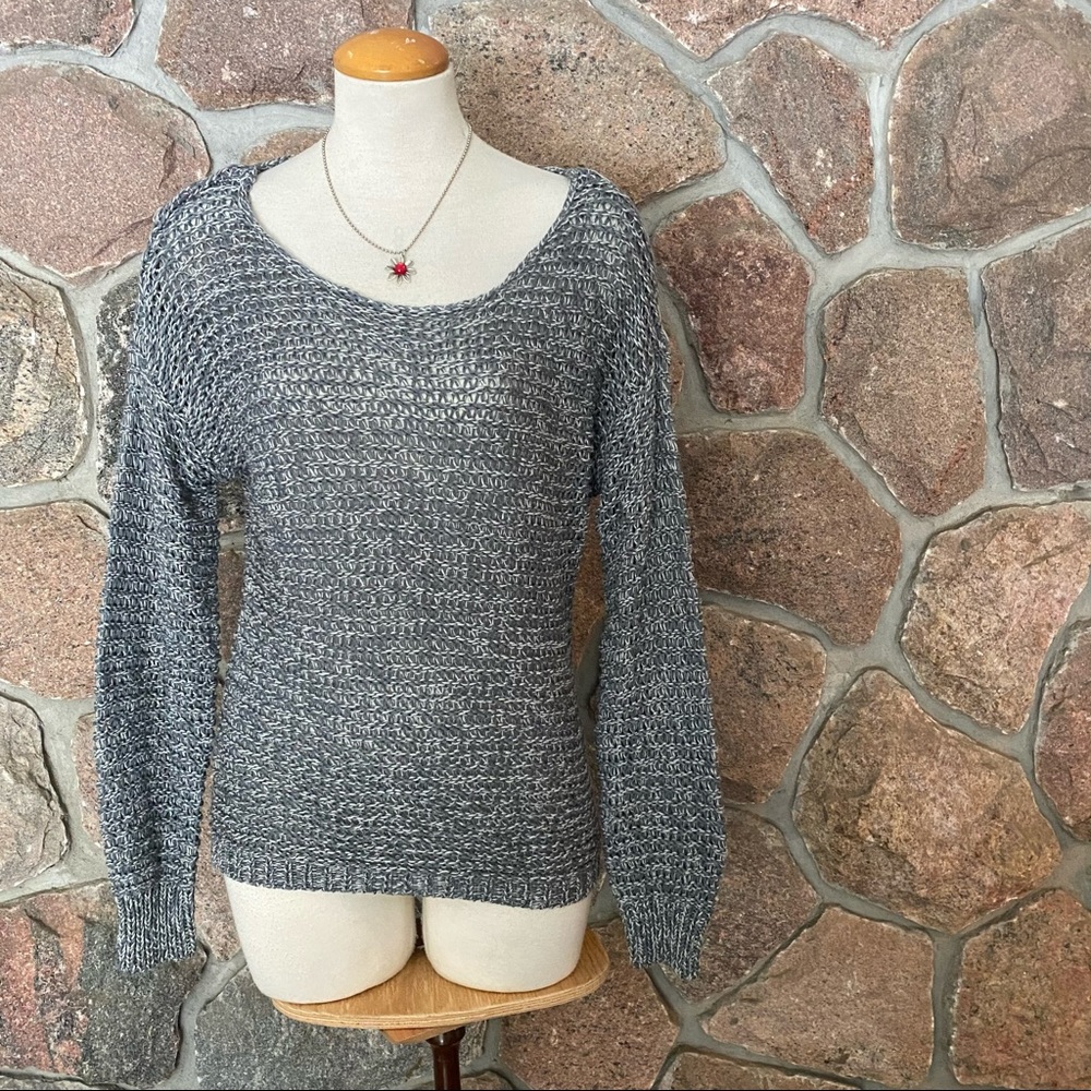 Cute knit sweater. g:21 brand.